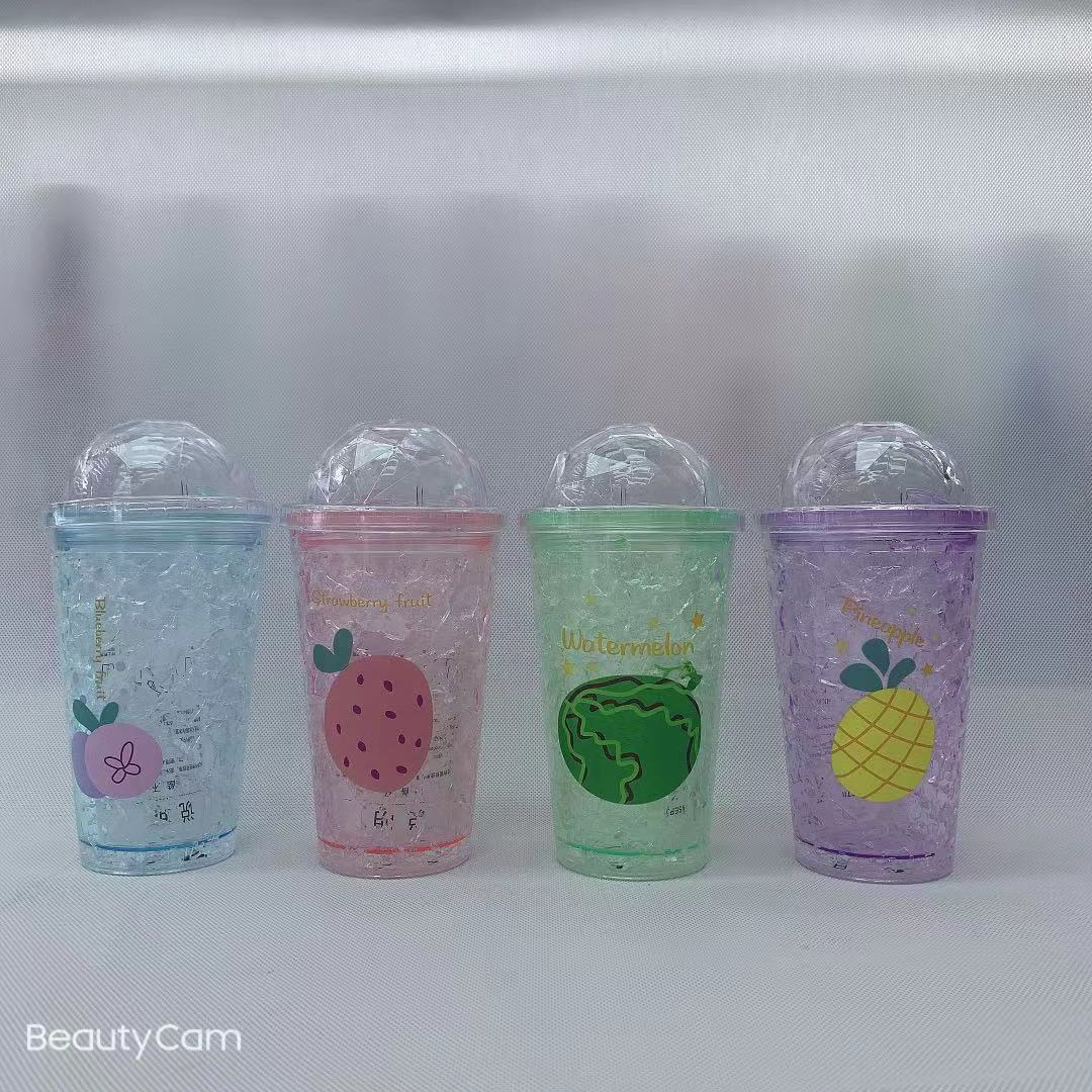 Hot Sale New Creative Fashion Colorful Fruit Slippery Ice Cups, Cute  Cherry, Strawberry 450ml Double Discoloration Plastic Water Juice Cup Straw